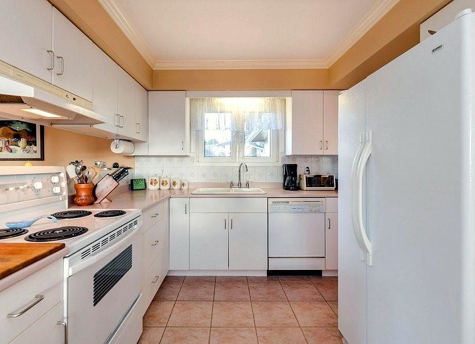 2nd image of 7554 Filey Dr