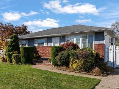 161 11th Street, Bethpage, NY, 11714