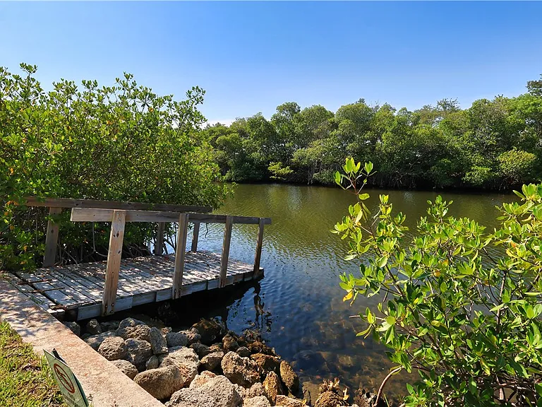1830 Robalo Dr #B102 — Photo 22