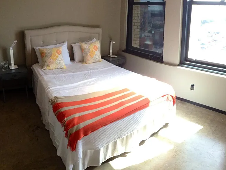 Lone Star Gas Lofts II — Photo 24