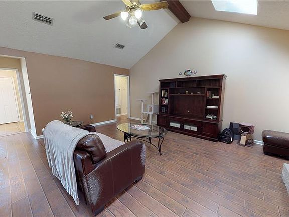5th image of 1219 Camellia Woods Ct