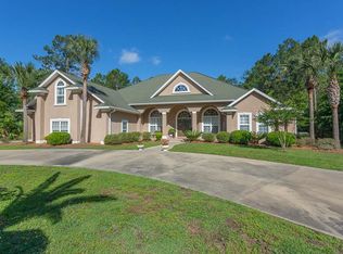 102 Serenoa Dr, Brunswick, GA 31523