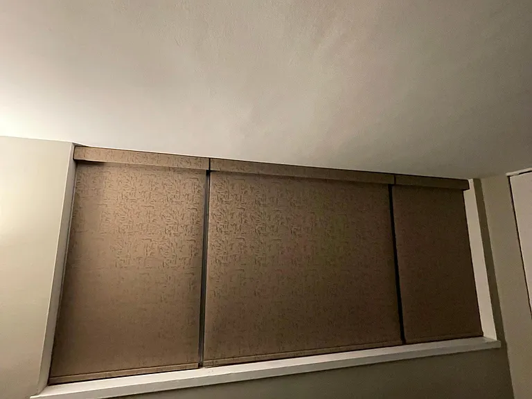 Remote controlled blackout shades