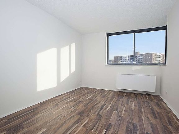 5th image of 62-54 97th Pl #11L