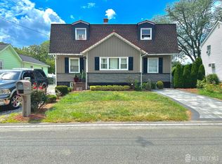 420 Church Ln, North Brunswick, NJ 08902
