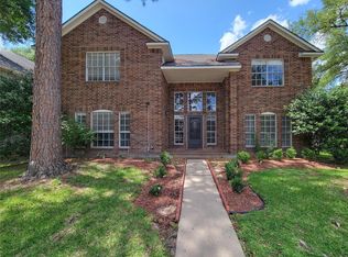 8502 Canyon Pine Dr, Spring, TX 77379