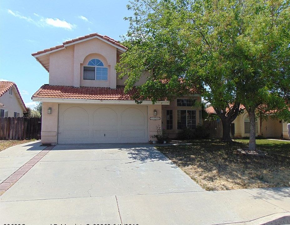 2nd image of 23689 Canyon Oak Dr