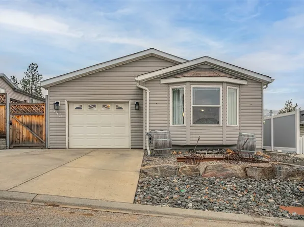 2550 Hollywood Rd N Unit 143, Kelowna, BC V1V 2S6