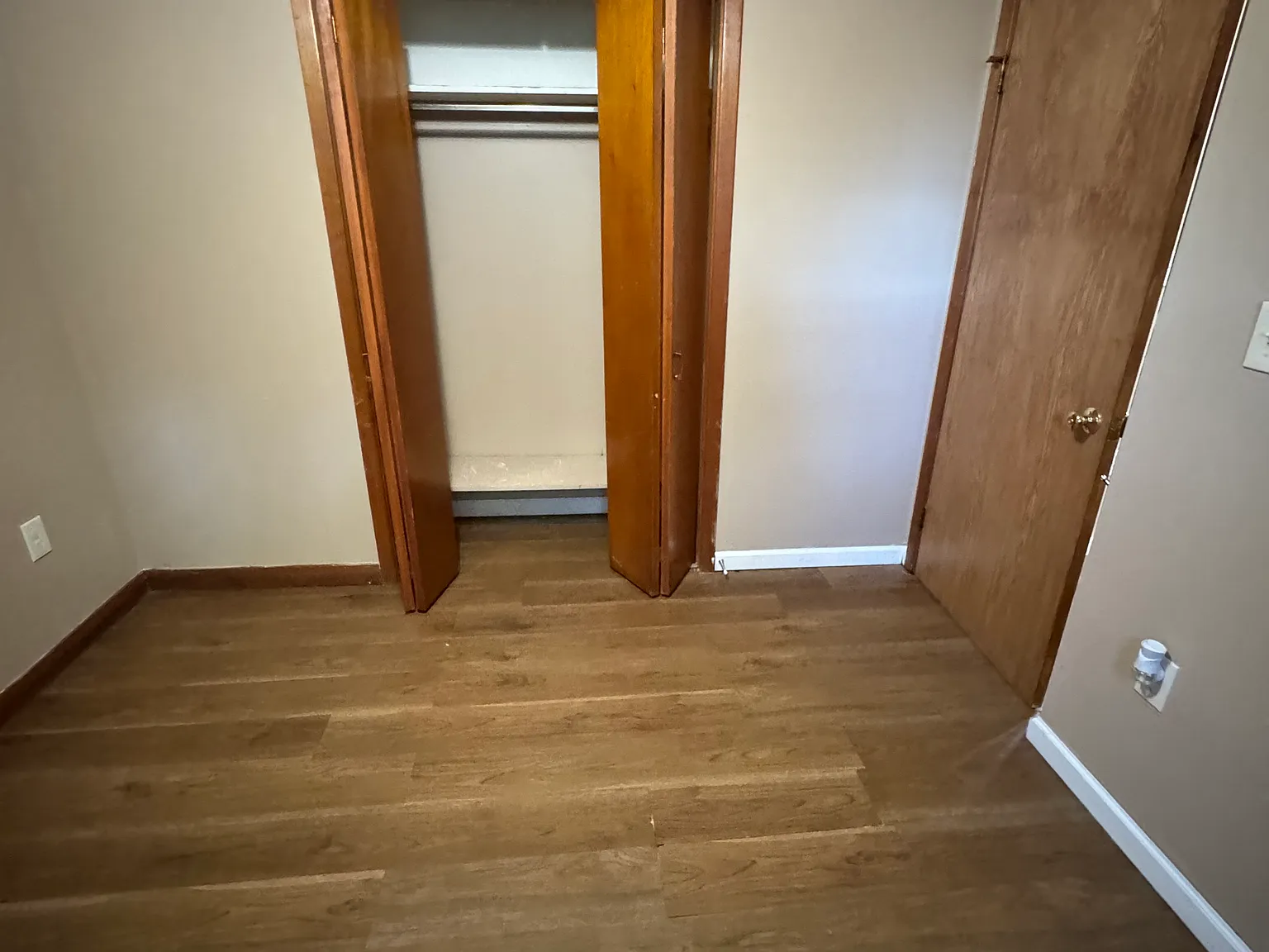 220 Highland Rd — Photo 4