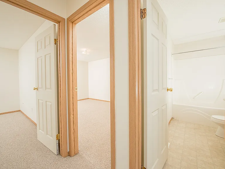 620 King St — Photo 30