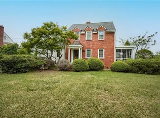 100 Ivy Home Rd, Hampton, VA 23669