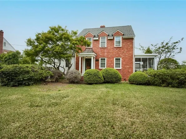 100 Ivy Home Rd, Hampton, VA 23669