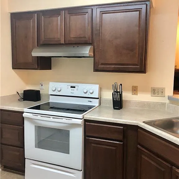 4300 Duval Rd #D — Photo 2