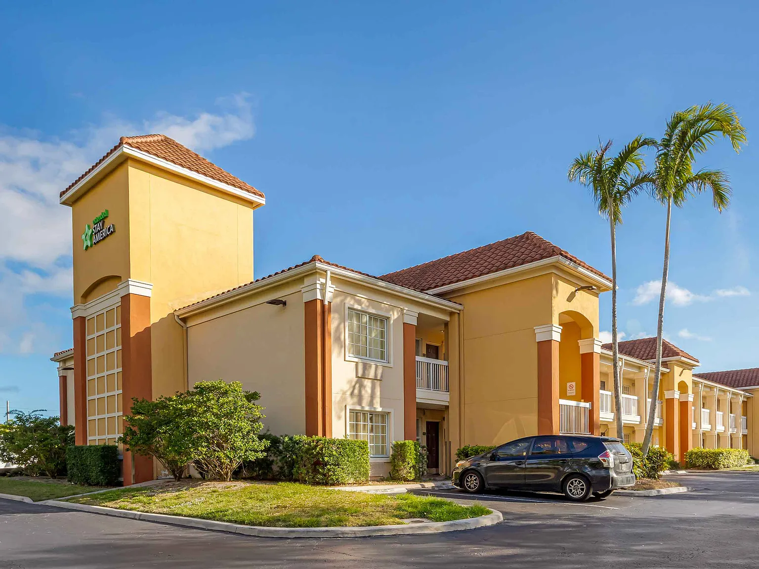 Boca Raton - Commerce — Photo 4