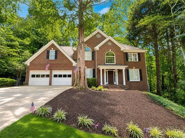1328 Benbrooke Ln NW, Acworth, GA 30101