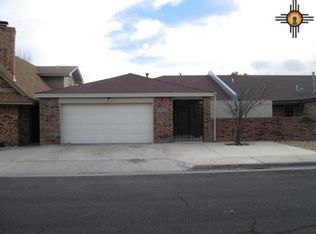 1035 W Caprock St, Hobbs, NM 88240