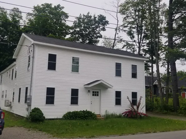 29 Spring St #3, Old Town, ME 04468
