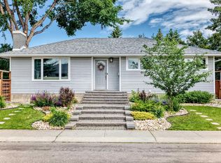 16406 87a Ave NW, Edmonton, AB T5R 4H9
