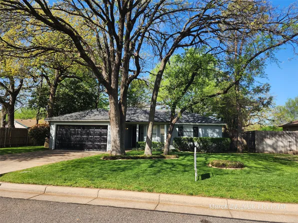 6008 Brentcove Dr, Arlington, TX 76001