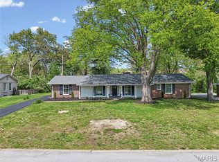11967 Randy Dr, Saint Louis, MO 63141