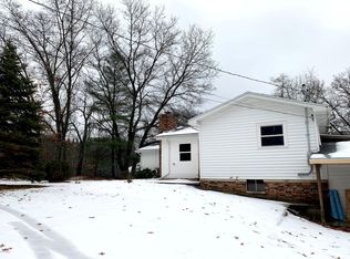 4165 E Skeels Rd, Holton, MI 49425