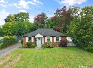 9 Sheridan Court, Plainville, CT 06062