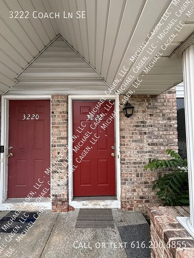 2 bed, 1.5 bath, 825 sqft, $1,800 — Photo 1