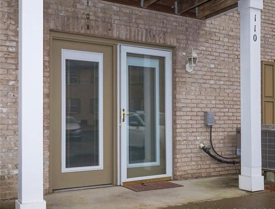 1st image of 110 Colonial Drive