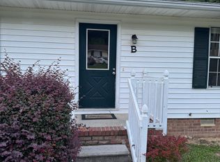 323 Mill Trce #B, Dalton, GA 30721