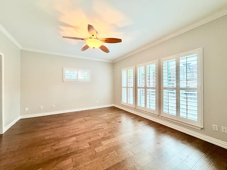 2937 Sweet Briar St — Photo 8