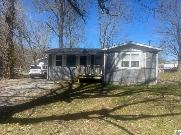 2118 Dixie Ave, Paducah, KY 42003