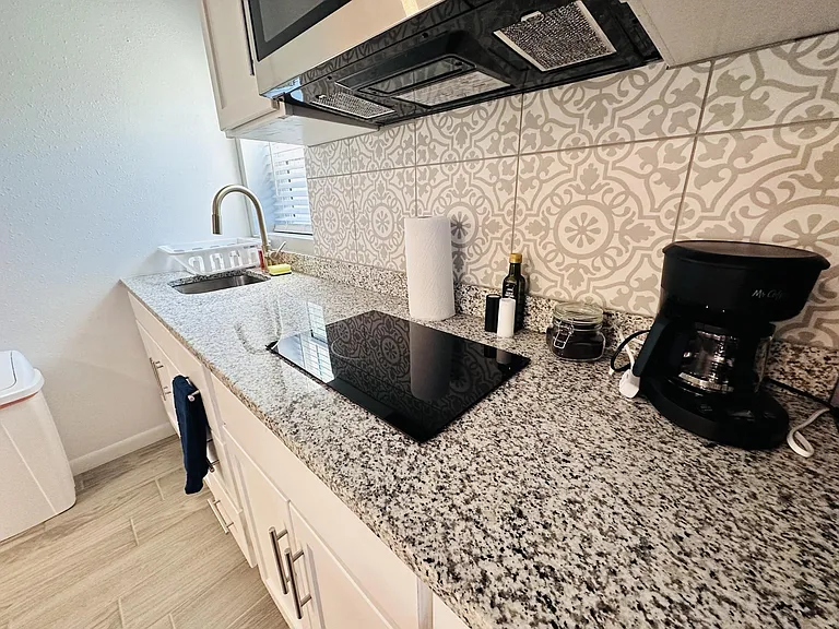 Kitchenette