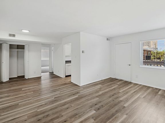 3rd image of 3529 Leesburg Ct #3521-2
