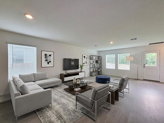 5th image of 25588 Rose Creek Dr
