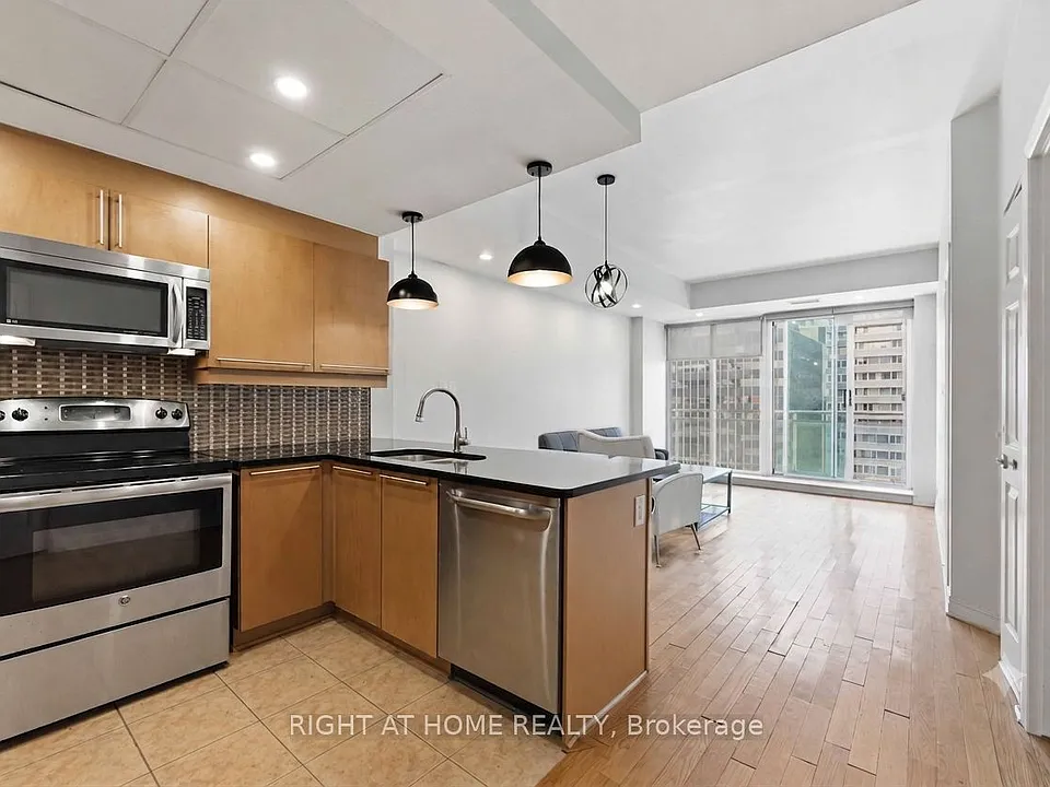 134 York St #1009
