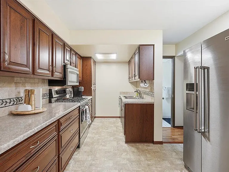 3640 Independence Ave S #61 — Photo 7