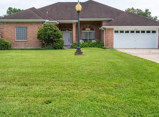 2805 Bear Trl, Orange, TX 77632