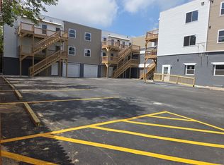 364 Lamokin St APT 6, Chester, PA 19013