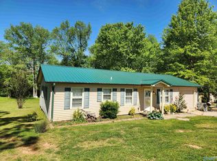 590 Mulberry Rd, Hazel Green, AL 35750