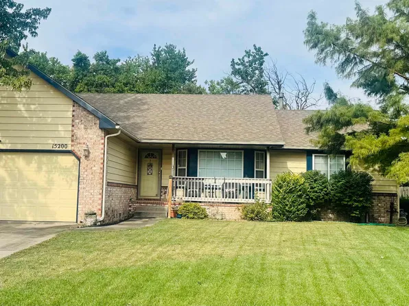 15200 E Sharon St, Wichita, KS 67230
