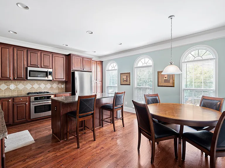 2203 Cumberland Pkwy SE — Photo 6