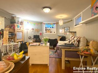 6 Keswick St #G1, Boston, MA 02215