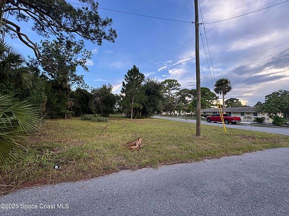5th image of 0 Mount Sterling Ave