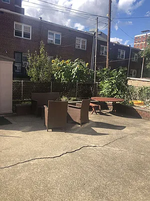 Rented by Compass | media 17