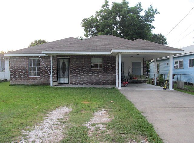 2nd image of 1217 South Rd