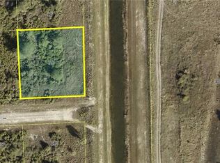 2500 26th St SW, Lehigh Acres, FL 33976