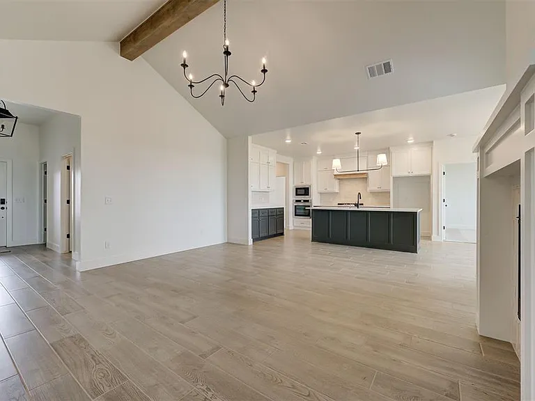 9305 NW 146th St — Photo 8