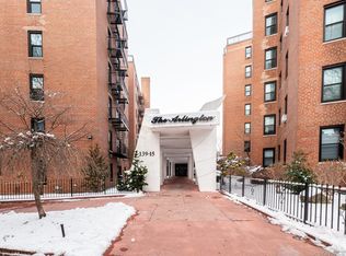 139-15 83 Avenue #423, Briarwood, NY 11435