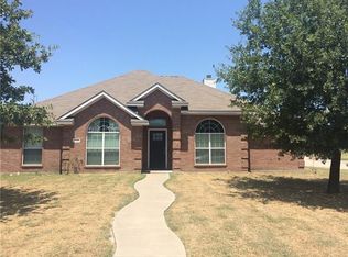 1310 Madeline St, Commerce, TX 75428