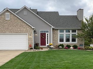 8396 Juniper Dr, Lewis Center, OH 43035